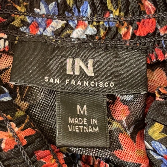 I.N. Smocked Neck Ditsy Floral Print Blouse Top - Picture 10 of 13